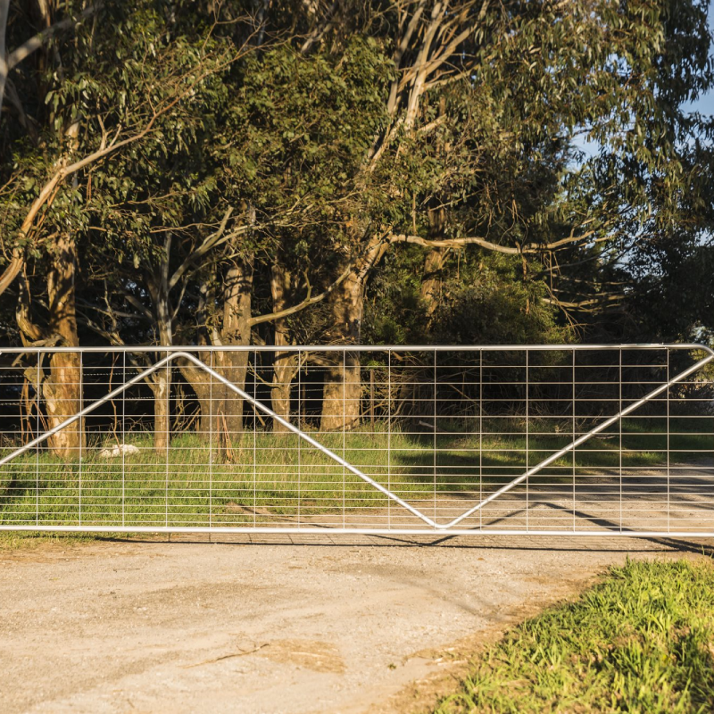 Cyclone N Brace N Sure Field Gate
